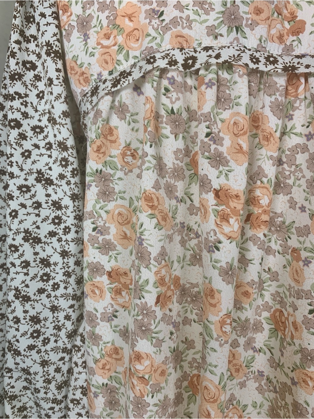 Umgee Cream Floral Button-Down Shirt with Peach Roses - Picture 5 of 9